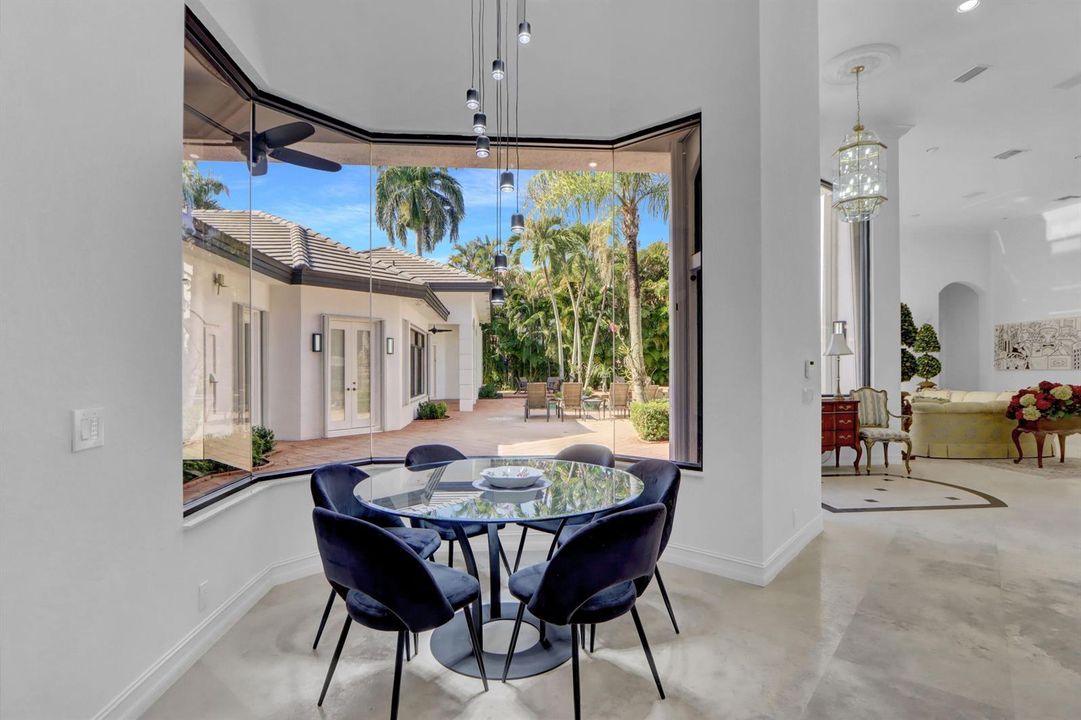 Breakfast Nook