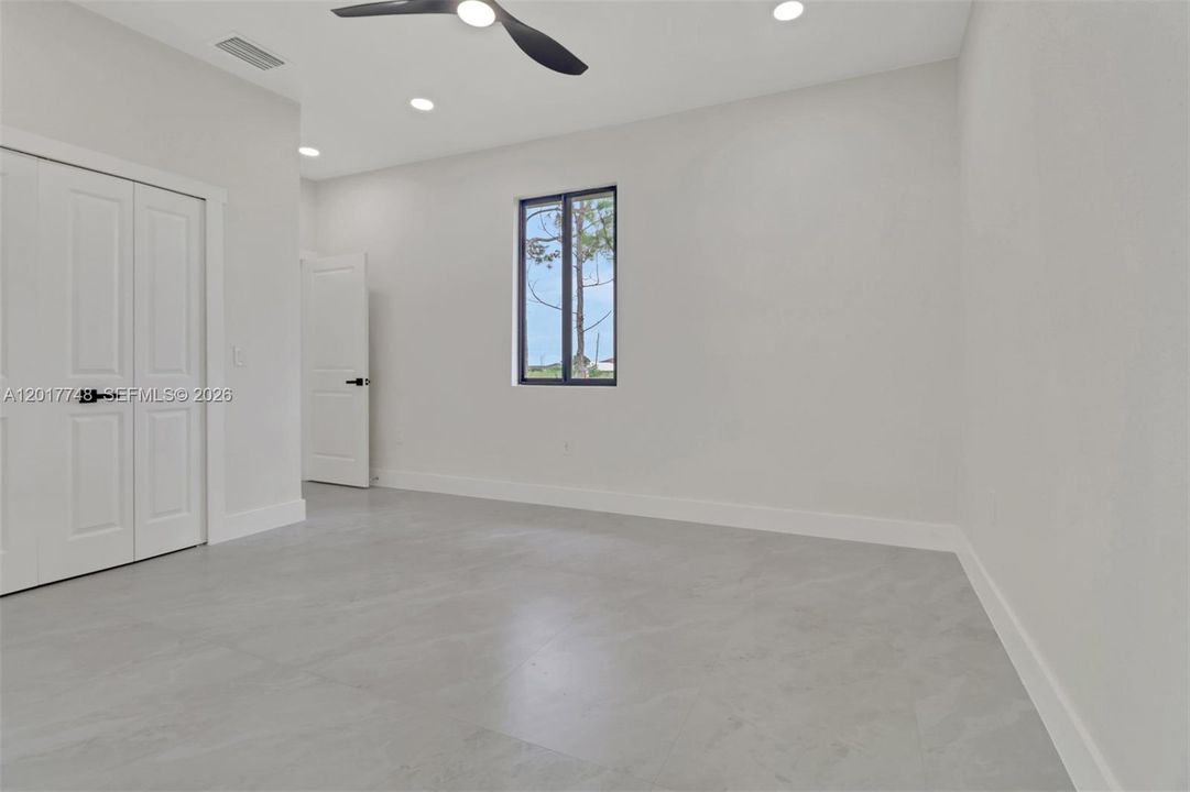 For Sale: $519,900 (0 beds, 0 baths, 2383 Square Feet)