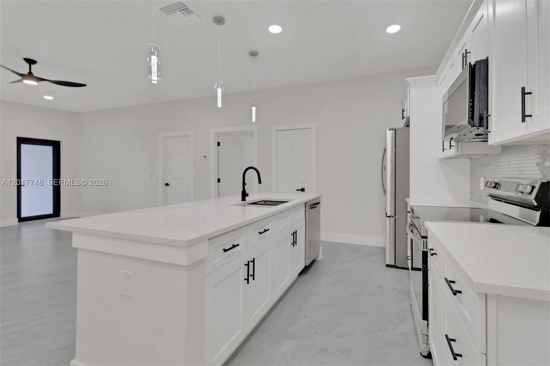 For Sale: $519,900 (0 beds, 0 baths, 2383 Square Feet)