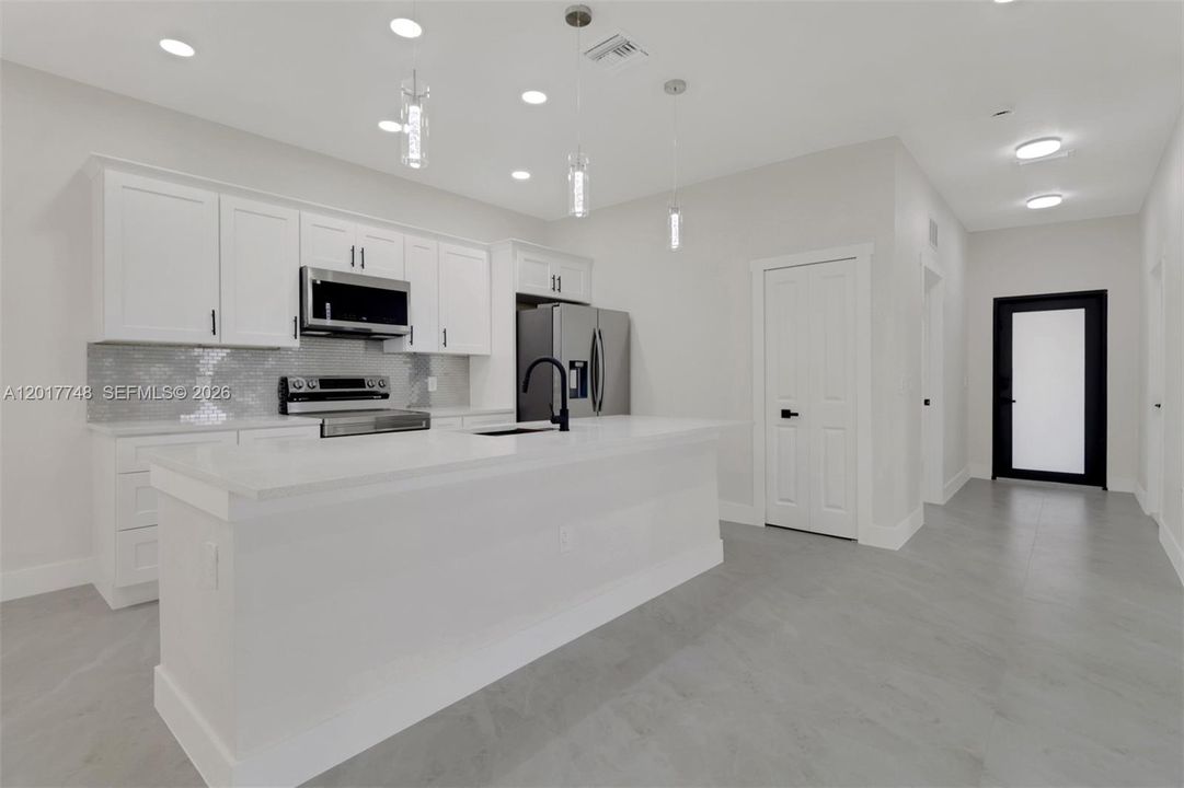 For Sale: $519,900 (0 beds, 0 baths, 2383 Square Feet)