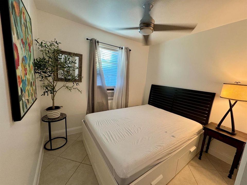#6 Bedroom