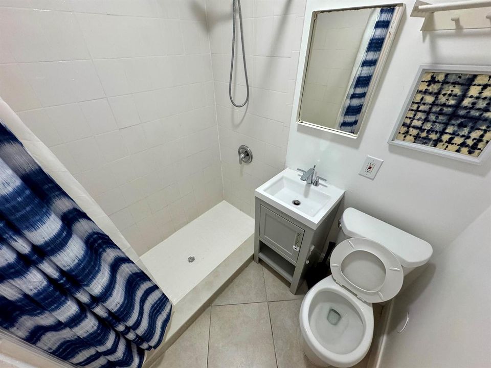 #6 Bath