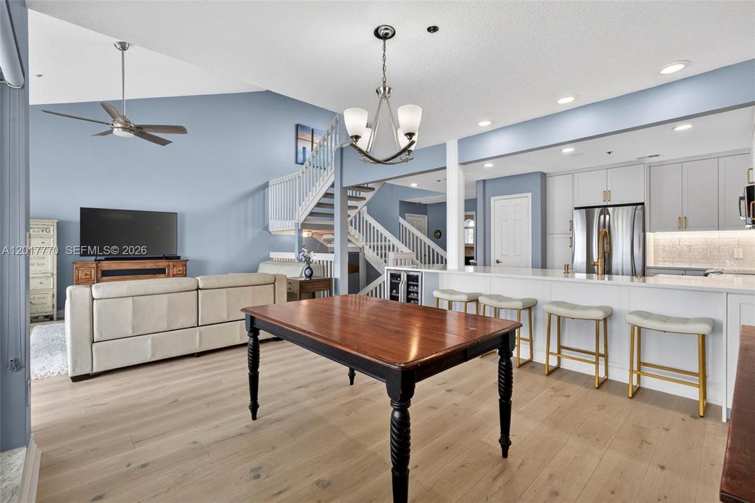 For Sale: $3,950,000 (3 beds, 3 baths, 3123 Square Feet)