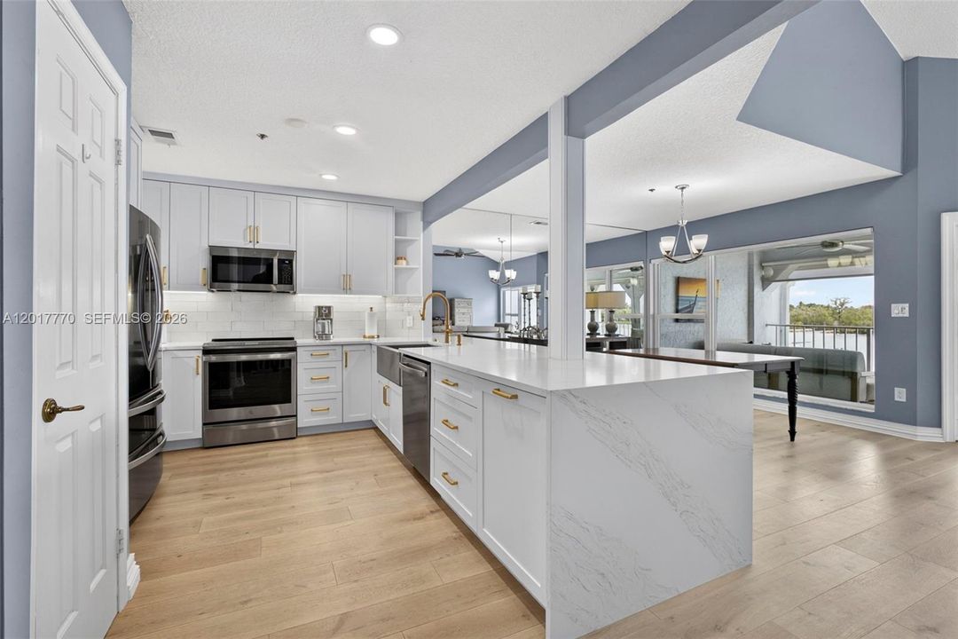 For Sale: $3,950,000 (3 beds, 3 baths, 3123 Square Feet)