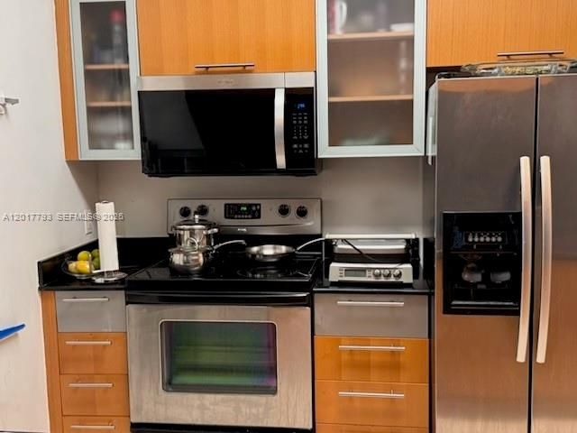 En Venta: $325,000 (1 camas, 1 baños, 821 Pies cuadrados)