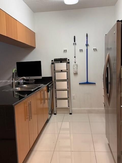 En Venta: $325,000 (1 camas, 1 baños, 821 Pies cuadrados)