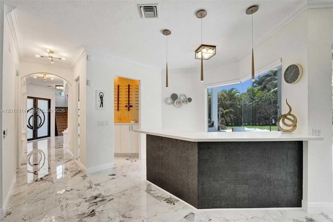 For Sale: $1,690,000 (6 beds, 4 baths, 4264 Square Feet)