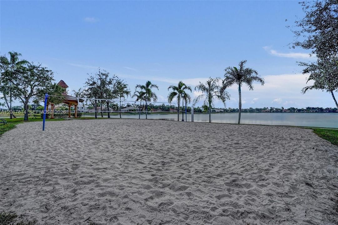 For Sale: $1,690,000 (6 beds, 4 baths, 4264 Square Feet)
