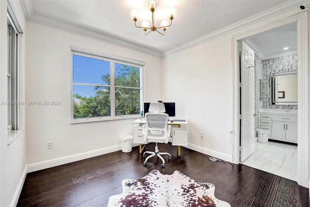 For Sale: $1,690,000 (6 beds, 4 baths, 4264 Square Feet)