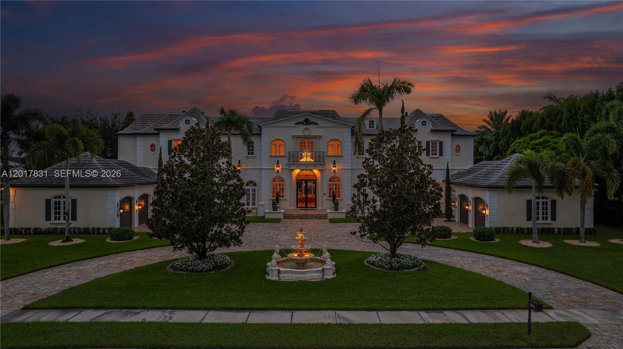For Sale: $6,995,000 (8 beds, 8 baths, 10285 Square Feet)