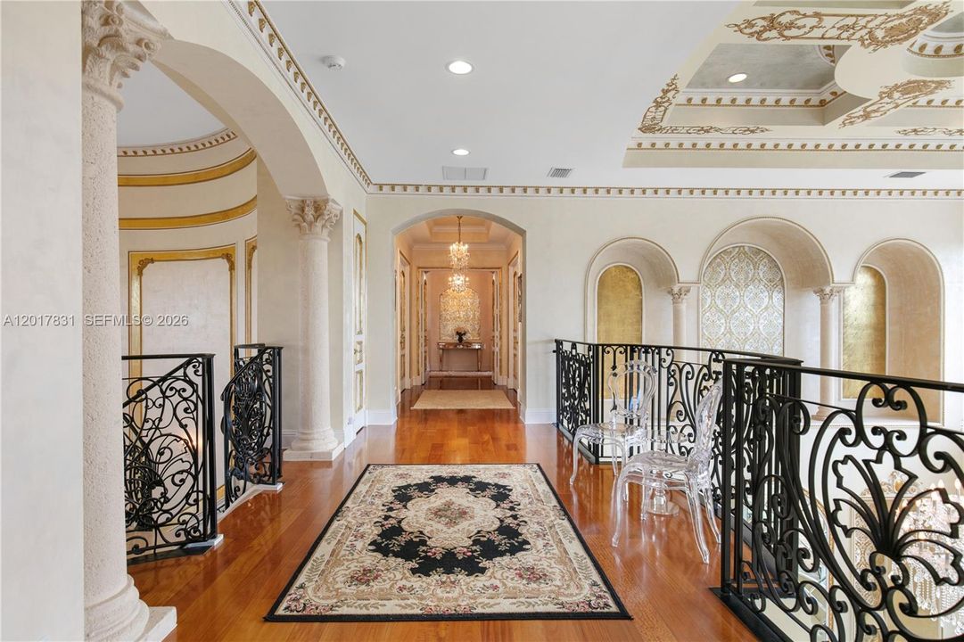 For Sale: $6,995,000 (8 beds, 8 baths, 10285 Square Feet)