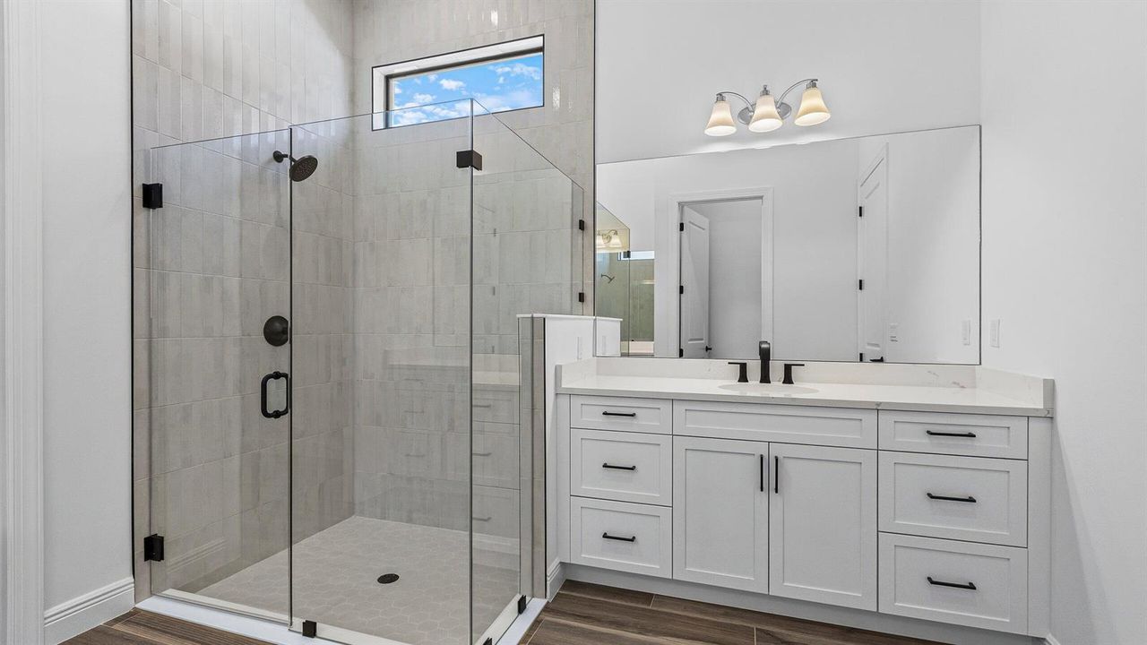 Owner's Bath