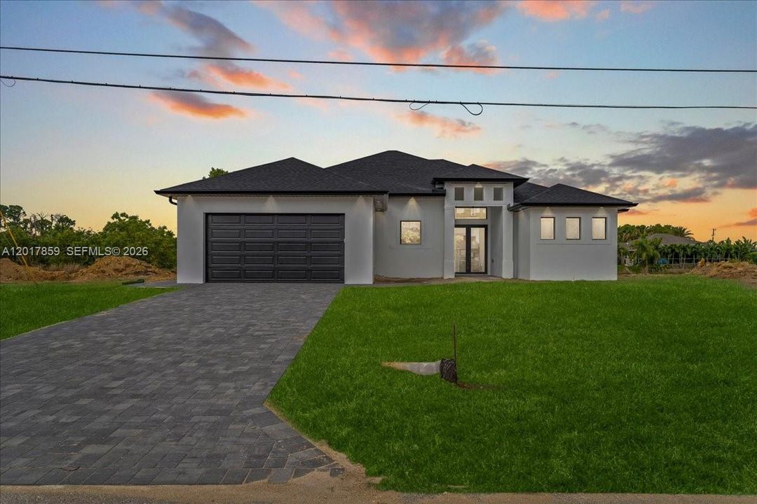 En Venta: $625,000 (4 camas, 3 baños, 0 Pies cuadrados)