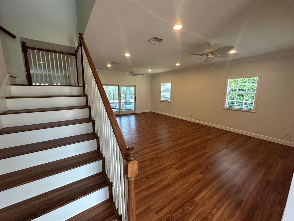 BR Upstairs