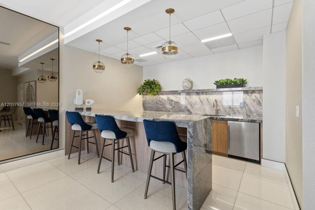 Activo con contrato: $1,270,000 (2 camas, 2 baños, 1650 Pies cuadrados)