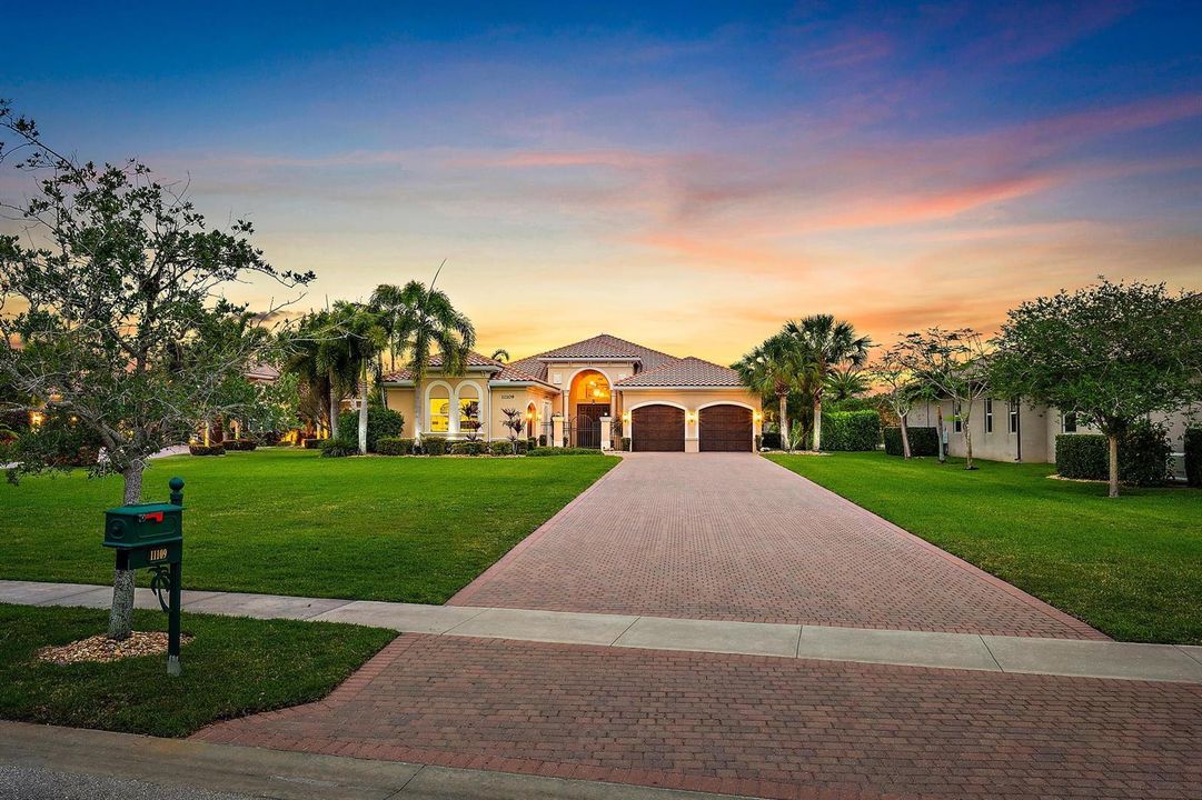 11109 Rockledge View Drive
