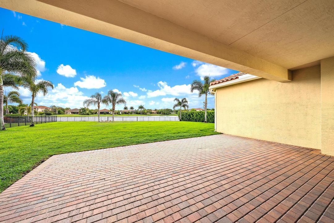 11109 Rockledge View Drive