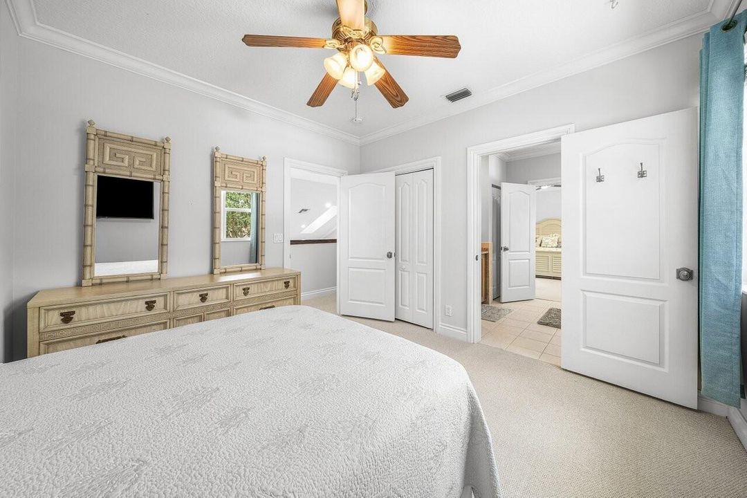Upstairs Bedroom 1
