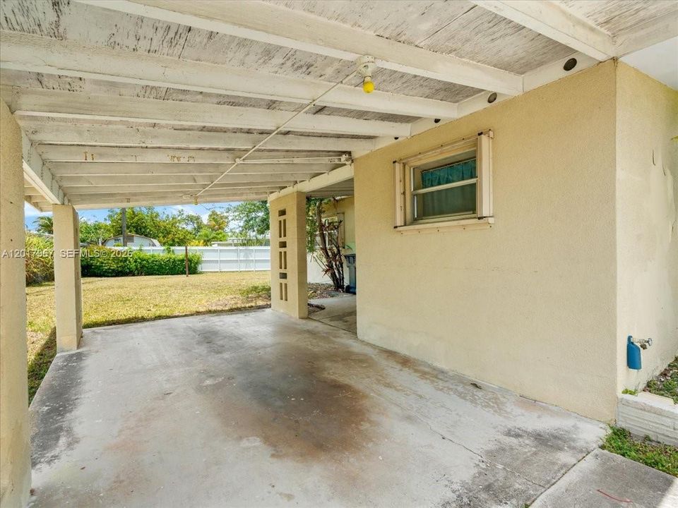 Carport