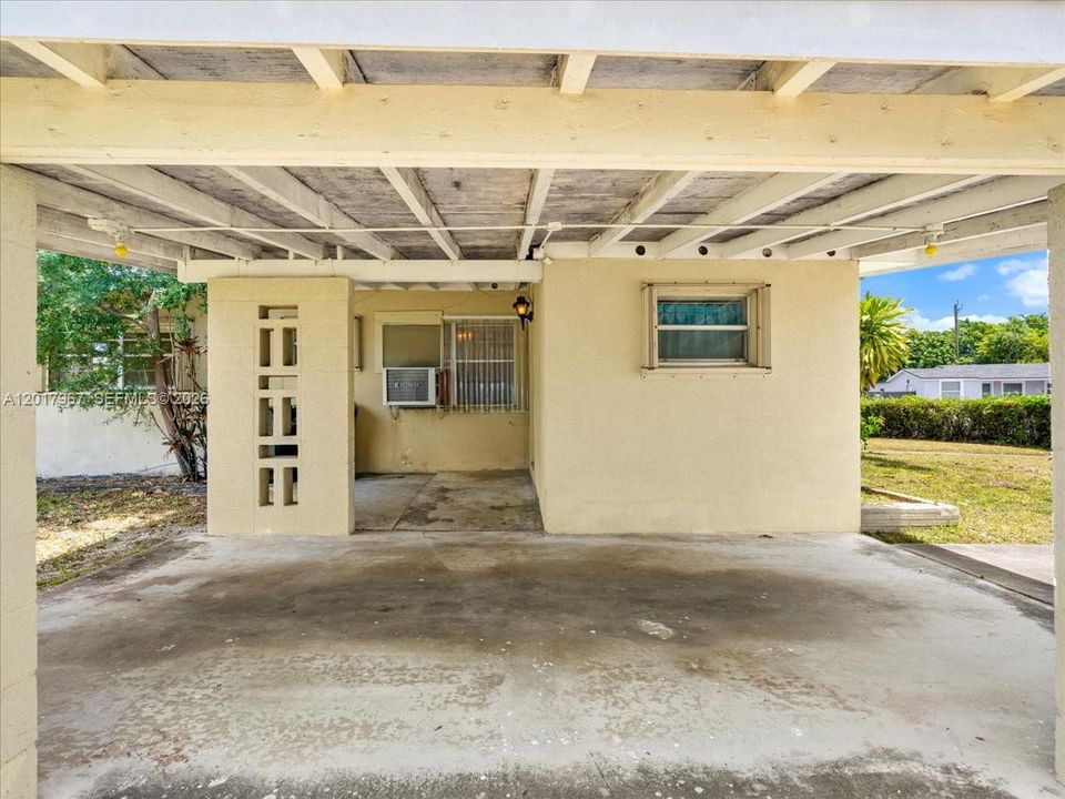 Carport & rear patio