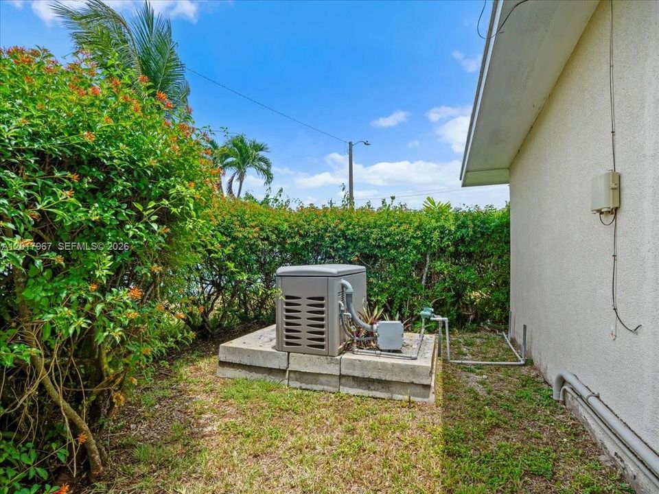 Whole house propane generator