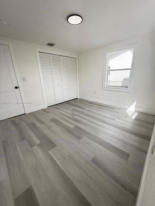 В аренду: $3,800 (3 спален, 2 ванн, 1300 Квадратных фут)