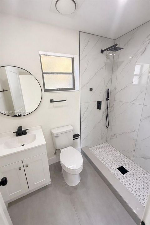 В аренду: $3,800 (3 спален, 2 ванн, 1300 Квадратных фут)