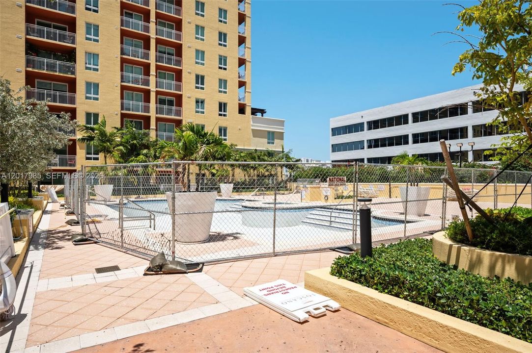 For Sale: $450,000 (2 beds, 2 baths, 1260 Square Feet)
