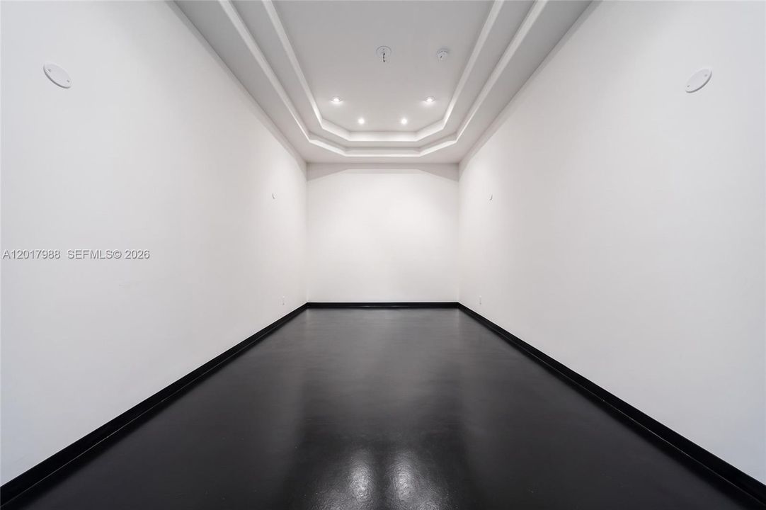 En Venta: $6,999,000 (6 camas, 5 baños, 11907 Pies cuadrados)