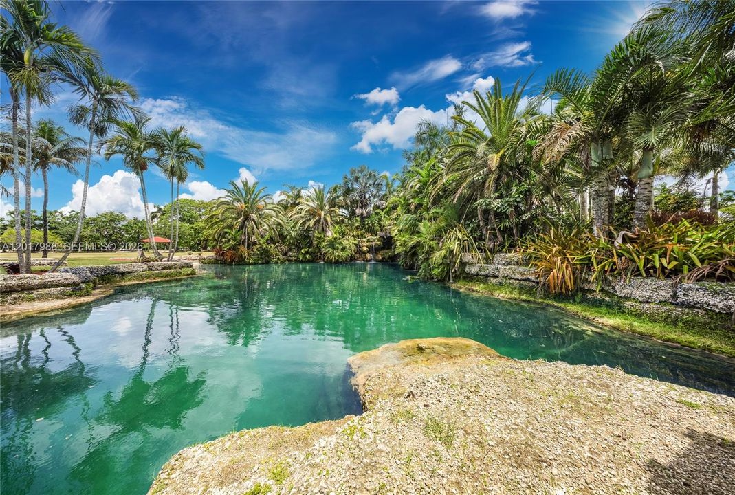 En Venta: $6,999,000 (6 camas, 5 baños, 11907 Pies cuadrados)