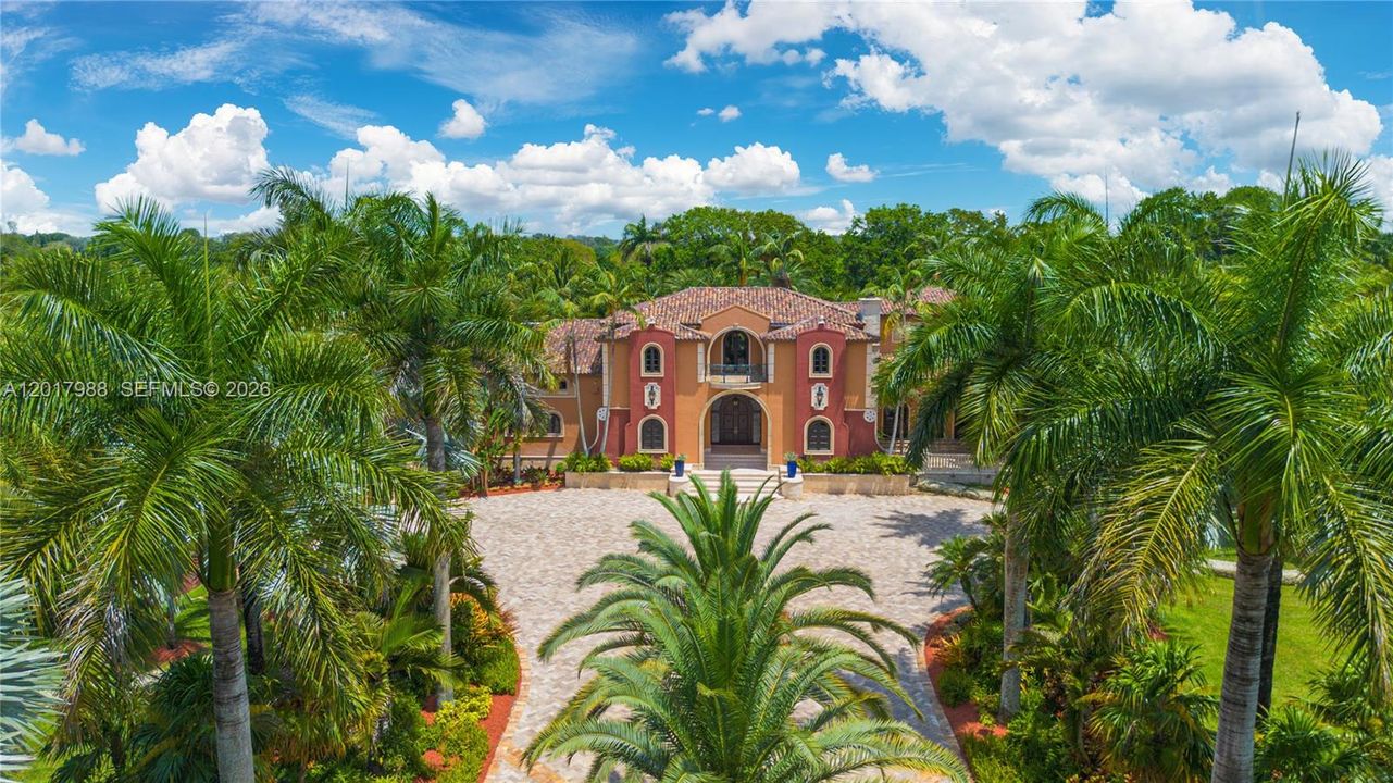 En Venta: $6,999,000 (6 camas, 5 baños, 11907 Pies cuadrados)