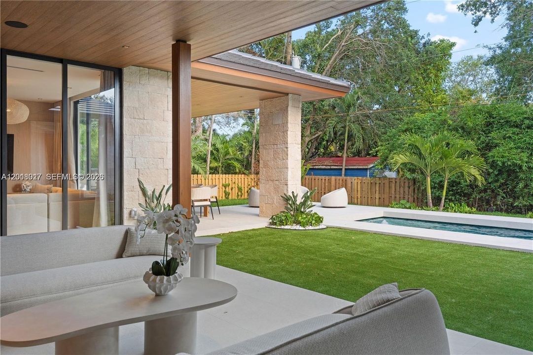 For Sale: $4,800,000 (5 beds, 6 baths, 4618 Square Feet)