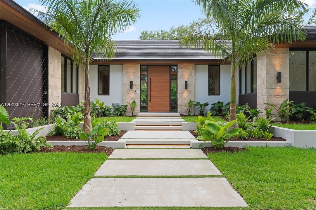 For Sale: $4,800,000 (5 beds, 6 baths, 4618 Square Feet)