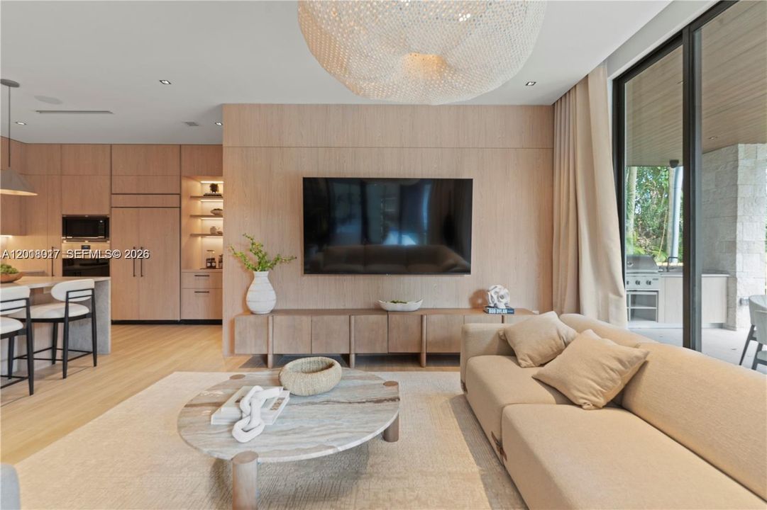 For Sale: $4,800,000 (5 beds, 6 baths, 4618 Square Feet)