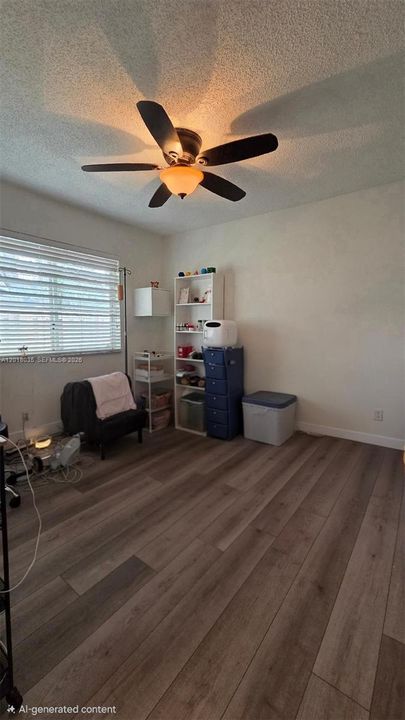 En Renta: $4,900 (4 camas, 2 baños, 1975 Pies cuadrados)