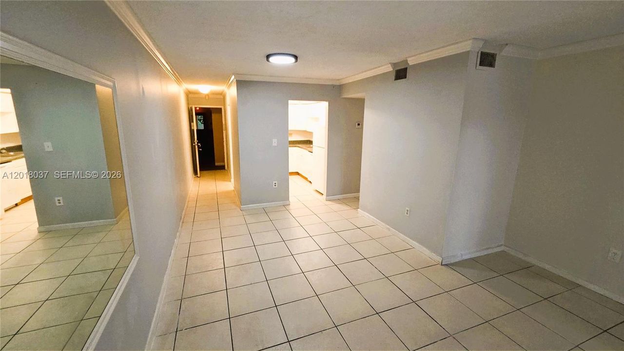 В аренду: $1,730 (2 спален, 2 ванн, 1290 Квадратных фут)
