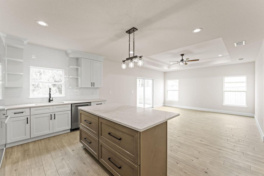 28-web-or-mls-GALICIA.Kitchen.39