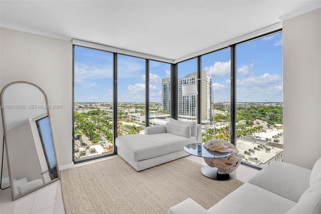Недавно продано: $529,000 (2 спален, 2 ванн, 1097 Квадратных фут)