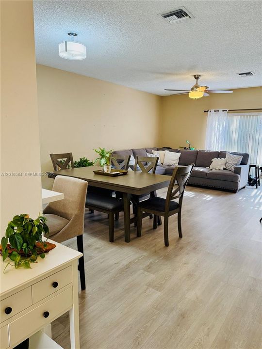 For Rent: $3,200 (2 beds, 2 baths, 1450 Square Feet)