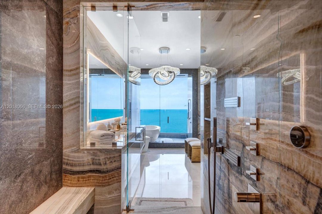 For Sale: $10,900,000 (5 beds, 7 baths, 3803 Square Feet)