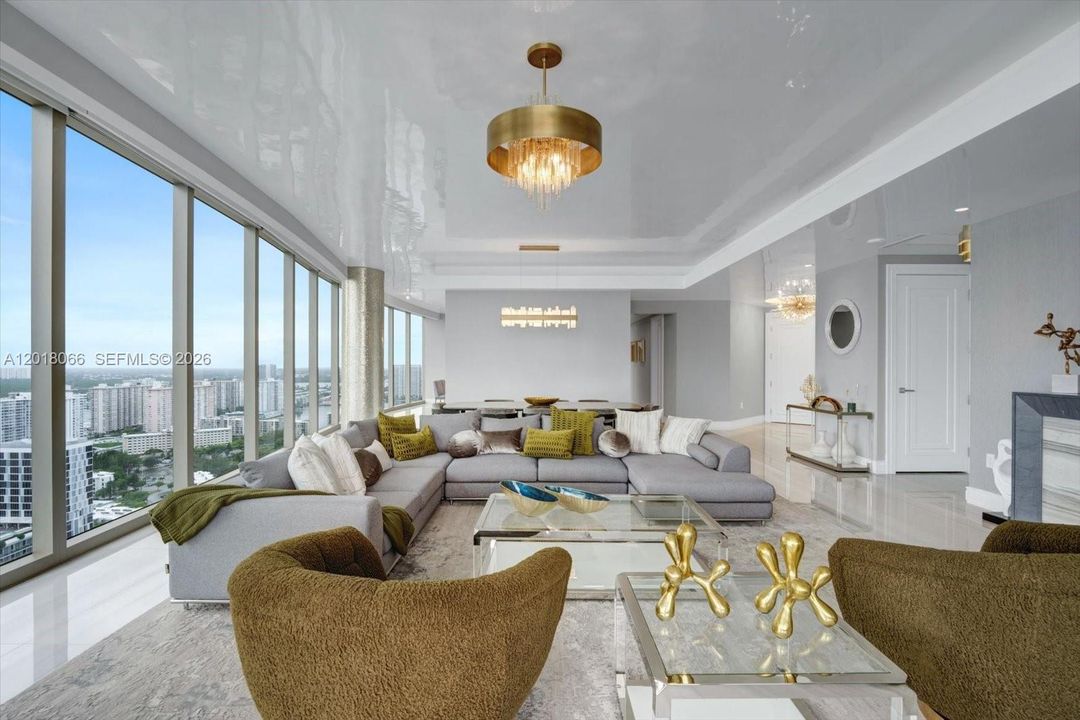 For Sale: $10,900,000 (5 beds, 7 baths, 3803 Square Feet)