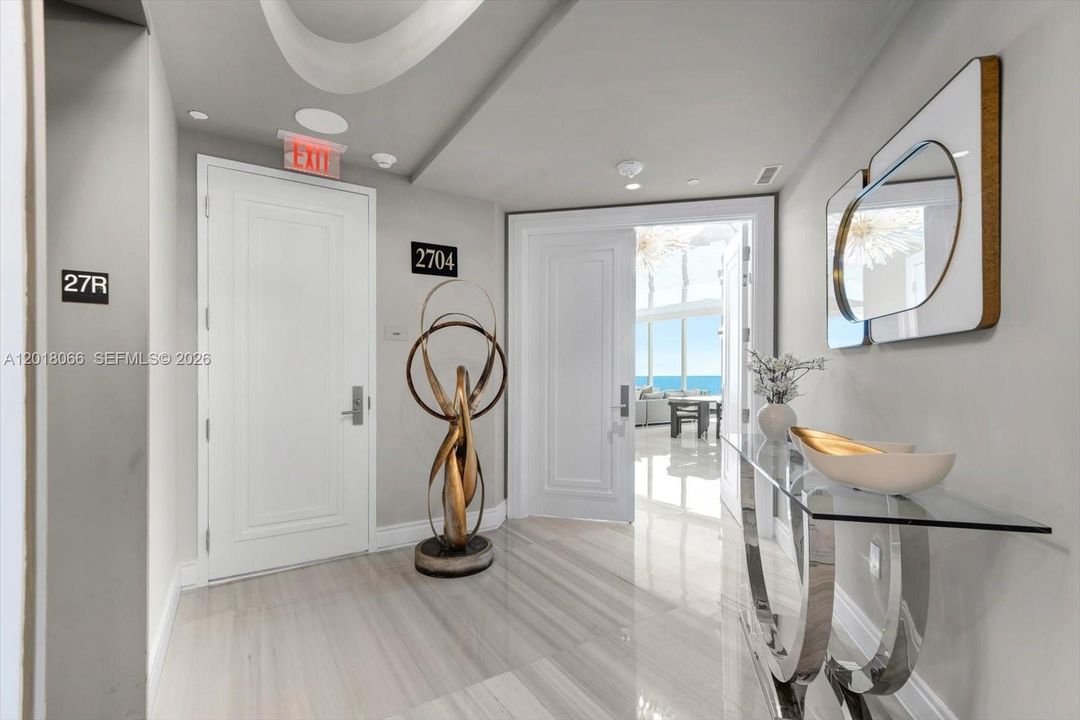 For Sale: $10,900,000 (5 beds, 7 baths, 3803 Square Feet)