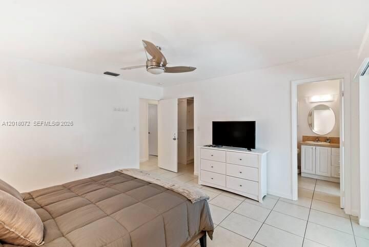 For Sale: $1,600,000 (3 beds, 2 baths, 2043 Square Feet)