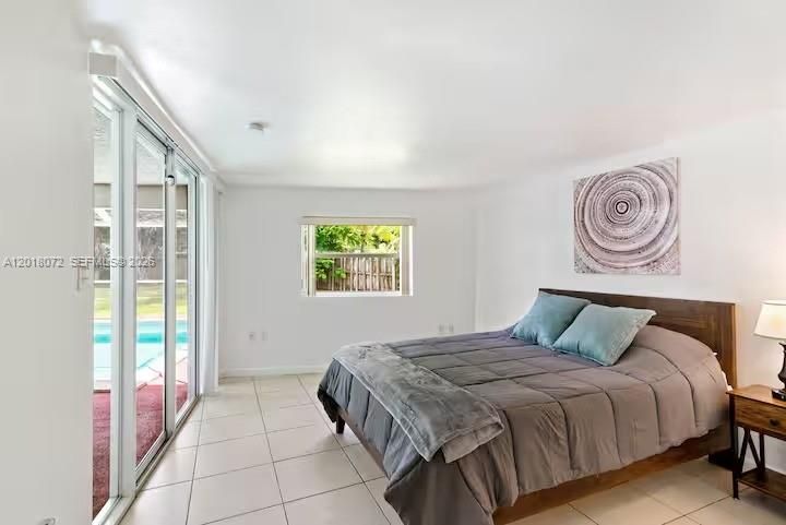 For Sale: $1,600,000 (3 beds, 2 baths, 2043 Square Feet)
