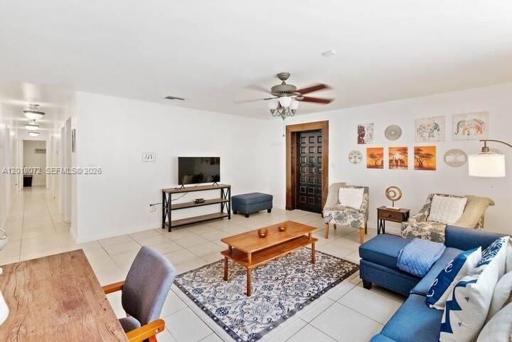 For Sale: $1,600,000 (3 beds, 2 baths, 2043 Square Feet)