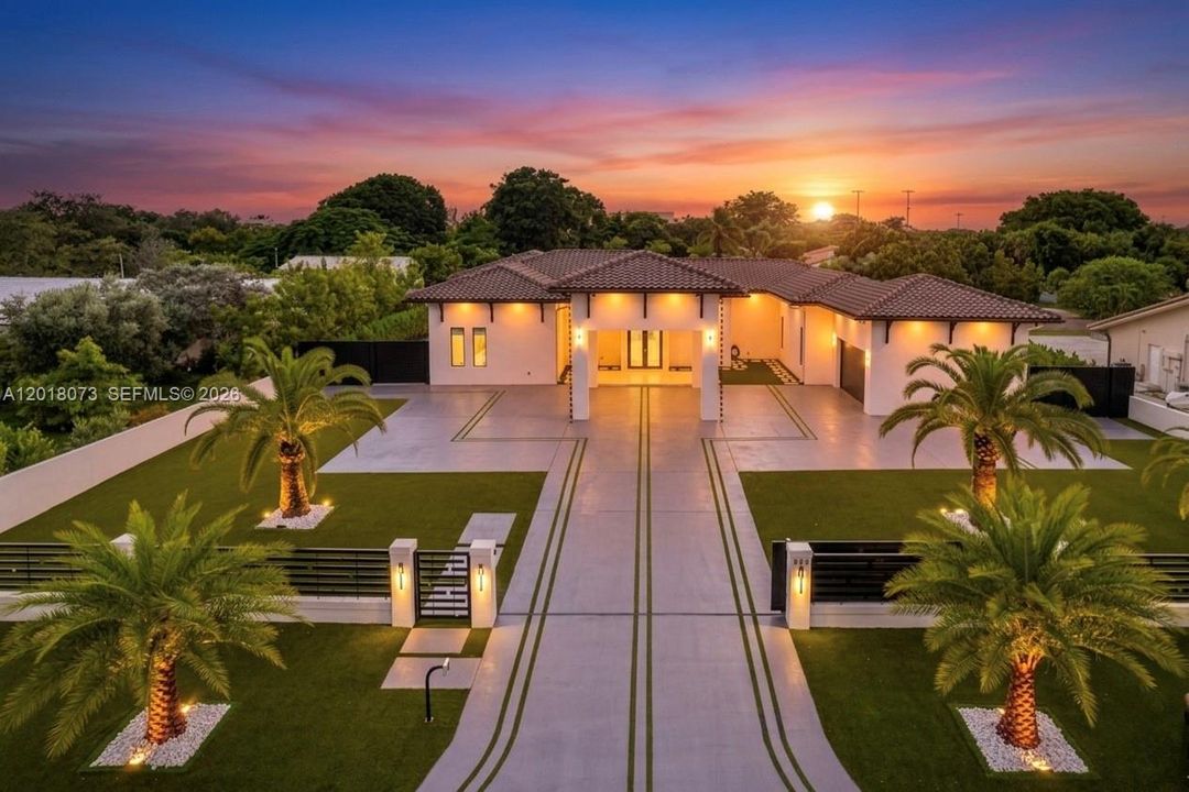 En Venta: $3,250,000 (5 camas, 6 baños, 3919 Pies cuadrados)