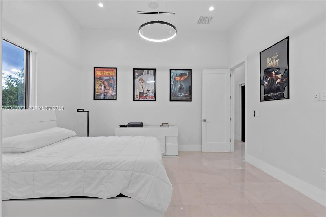 En Venta: $3,250,000 (5 camas, 6 baños, 3919 Pies cuadrados)