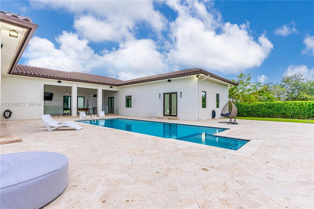 En Venta: $3,250,000 (5 camas, 6 baños, 3919 Pies cuadrados)