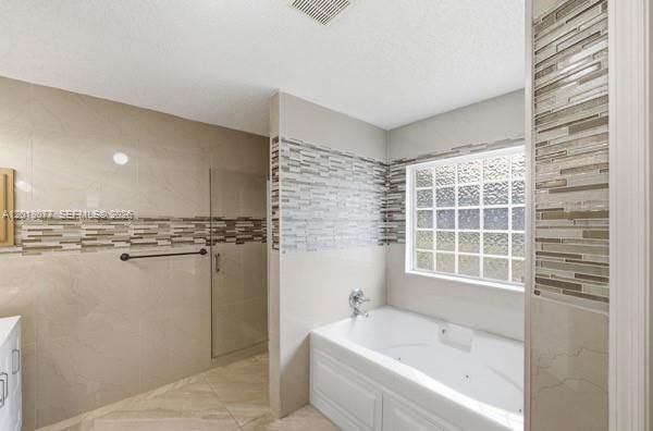 For Sale: $385,000 (3 beds, 2 baths, 2055 Square Feet)