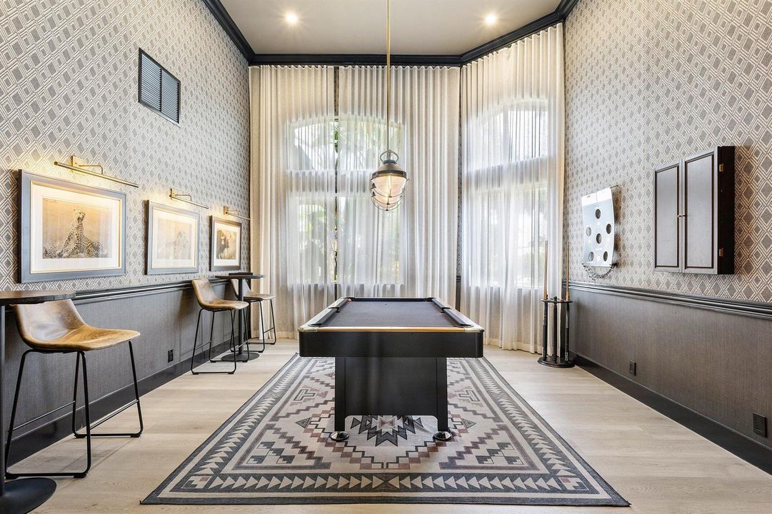 Clubhouse Billiards